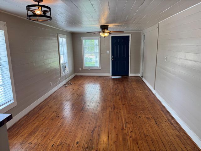 413 Genoa Red Bluff Road, Houston, TX 77034