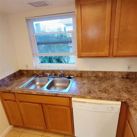 2820 DUPONT STREET S 201, Gulfport, FL 33707