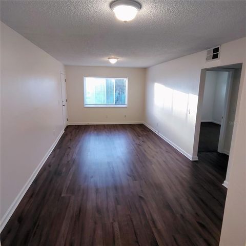 2820 DUPONT STREET S 201, Gulfport, FL 33707