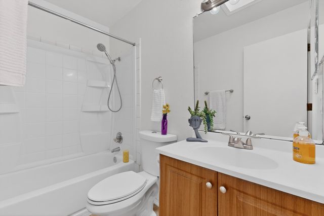 6814 Ivy Place SW, Albuquerque, NM 87121