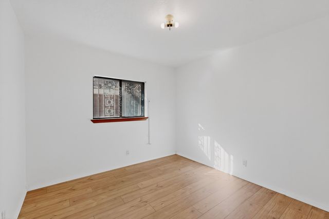 6814 Ivy Place SW, Albuquerque, NM 87121