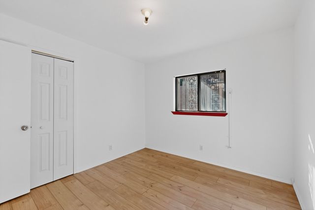 6814 Ivy Place SW, Albuquerque, NM 87121