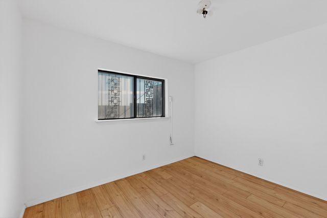 6814 Ivy Place SW, Albuquerque, NM 87121