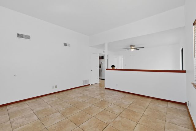 6814 Ivy Place SW, Albuquerque, NM 87121