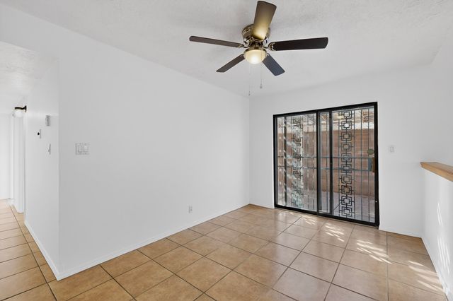 6814 Ivy Place SW, Albuquerque, NM 87121