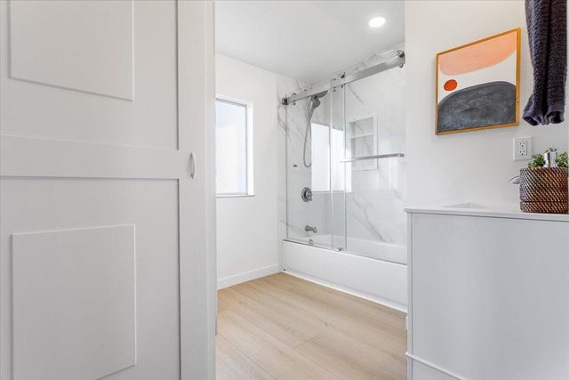 1252 Linfield Ln, Hayward, CA 94545