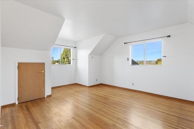 1252 Linfield Ln, Hayward, CA 94545