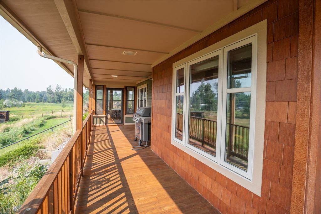 2690 Two Rivers Lane, Missoula, MT 59804 photo 2