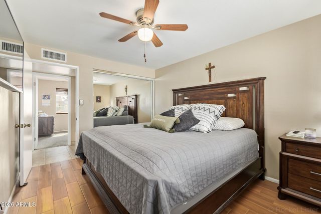 3932 E SURREY Avenue, Phoenix, AZ 85032