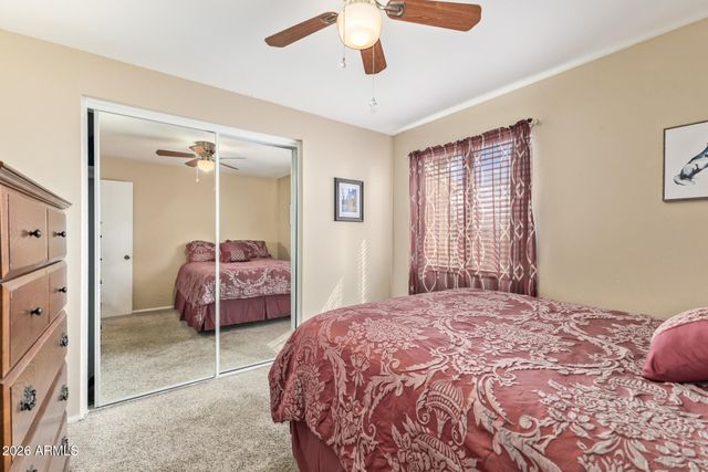 3932 E SURREY Avenue, Phoenix, AZ 85032