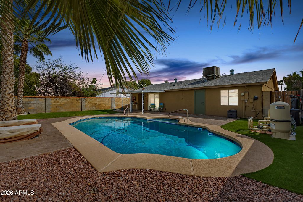 3932 E SURREY Avenue, Phoenix, AZ 85032 — photo 2