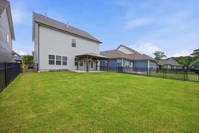 8512 Red Deer Lane, Ooltewah, TN 37363