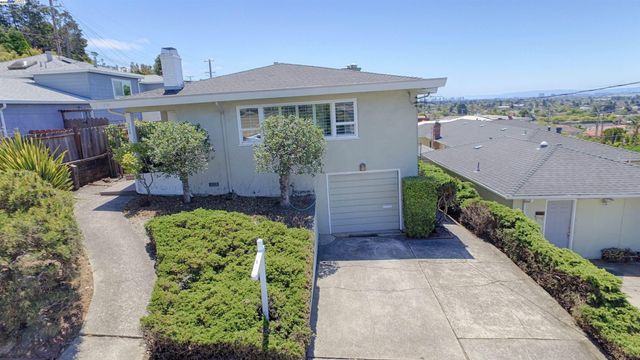 7504 Eureka Ave, El Cerrito, CA 94530