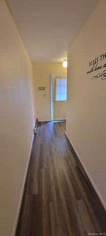 82-76 Country Pointe Circle 1st Fl, Queens Village, NY 11427