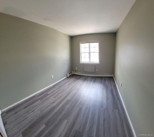 82-76 Country Pointe Circle 1st Fl, Queens Village, NY 11427
