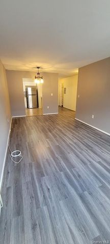 82-76 Country Pointe Circle 1st Fl, Queens Village, NY 11427