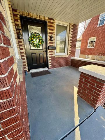 1522 E 5th Street, Washington, MO 63090