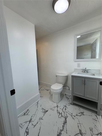 1522 E 5th Street, Washington, MO 63090