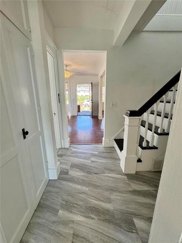 1522 E 5th Street, Washington, MO 63090