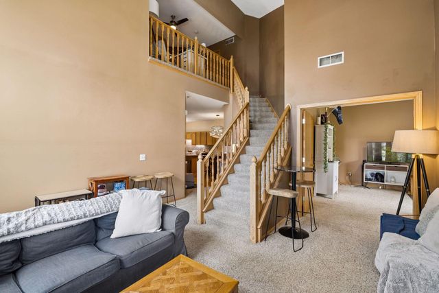 4099 Meadowlark Curve, Eagan, MN 55122