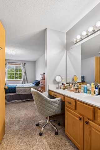 4099 Meadowlark Curve, Eagan, MN 55122