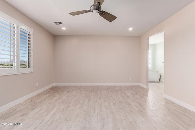 34319 N 7TH Street, Phoenix, AZ 85085