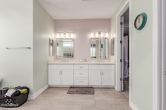 34319 N 7TH Street, Phoenix, AZ 85085