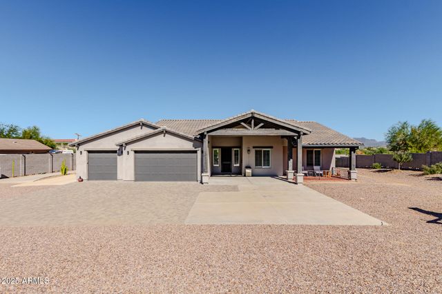 34319 N 7TH Street, Phoenix, AZ 85085