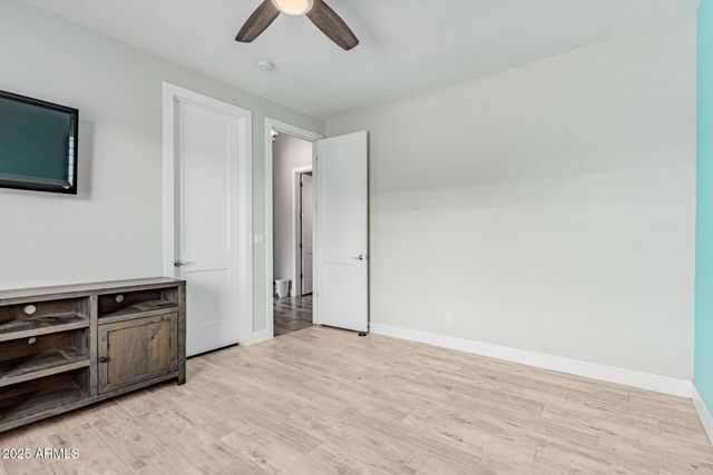 34319 N 7TH Street, Phoenix, AZ 85085