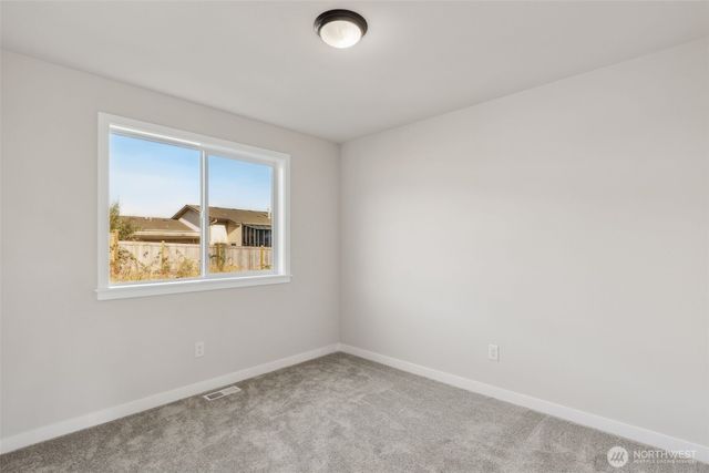 17548 NE Midnight Sun Loop, Poulsbo, WA 98370