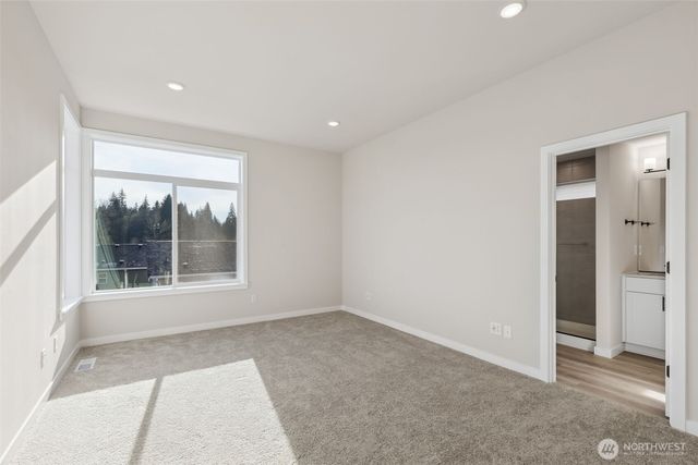 17548 NE Midnight Sun Loop, Poulsbo, WA 98370