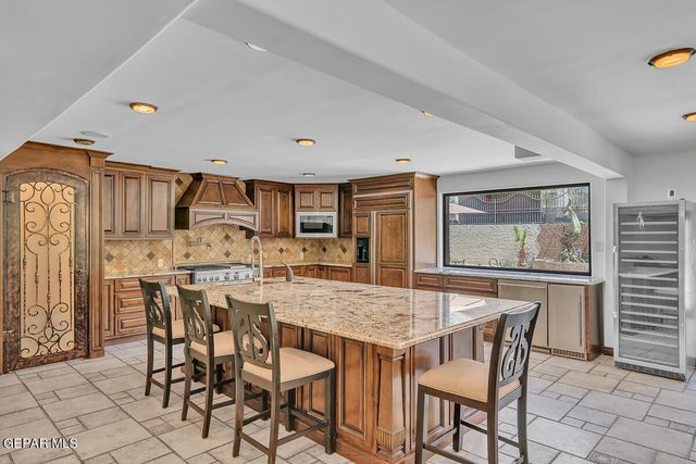 12110 DOUBLE JAY Drive, El Paso, TX 79936