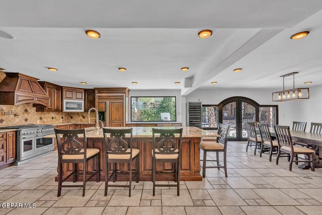 12110 DOUBLE JAY Drive, El Paso, TX 79936