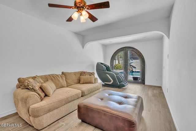 12110 DOUBLE JAY Drive, El Paso, TX 79936