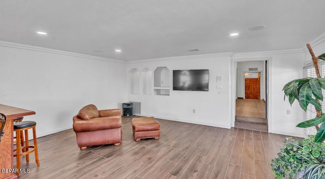 12110 DOUBLE JAY Drive, El Paso, TX 79936
