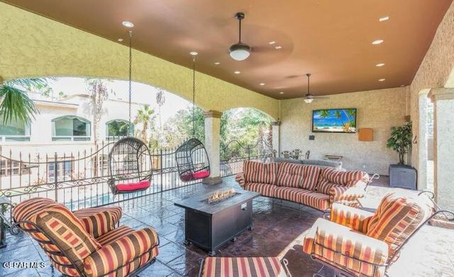 12110 DOUBLE JAY Drive, El Paso, TX 79936