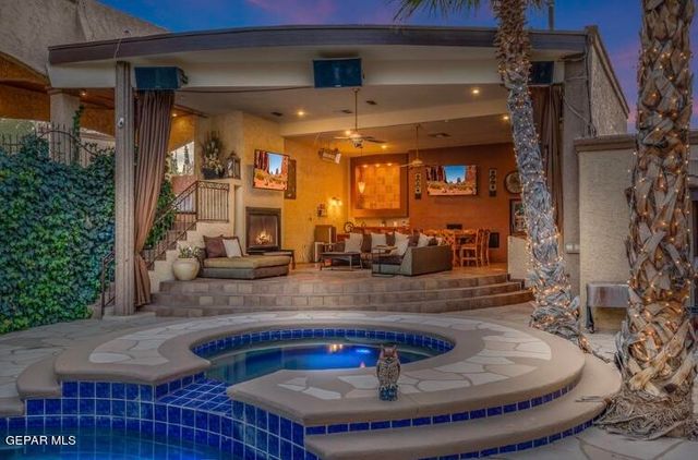 12110 DOUBLE JAY Drive, El Paso, TX 79936
