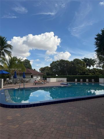 4944 NW 102nd Avenue 2043, Doral, FL 33178