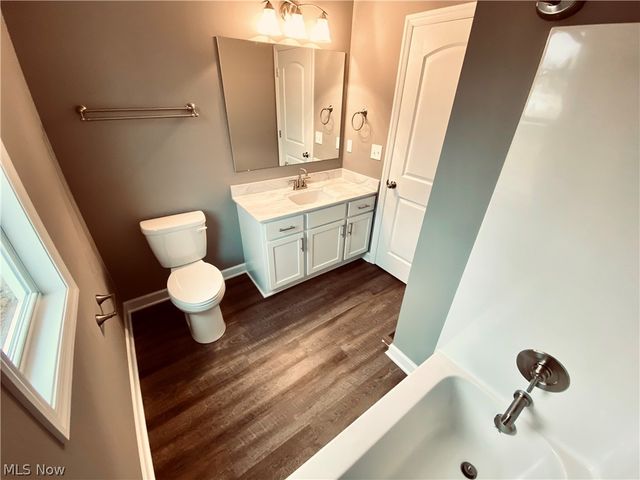 3471 Wicker Street NE, Canton, OH 44721
