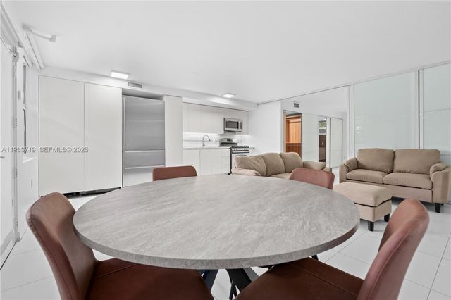 301 Jefferson Ave 2C, Miami Beach, FL 33139