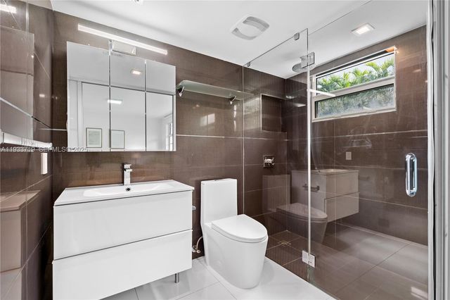 301 Jefferson Ave 2C, Miami Beach, FL 33139