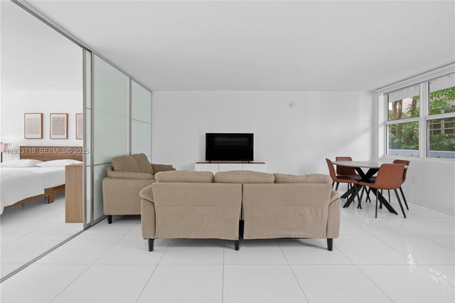 301 Jefferson Ave 2C, Miami Beach, FL 33139