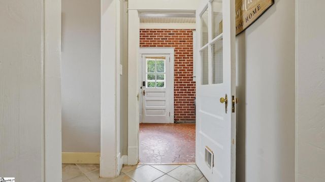 429 Grove Street, Greenwood, SC 29646