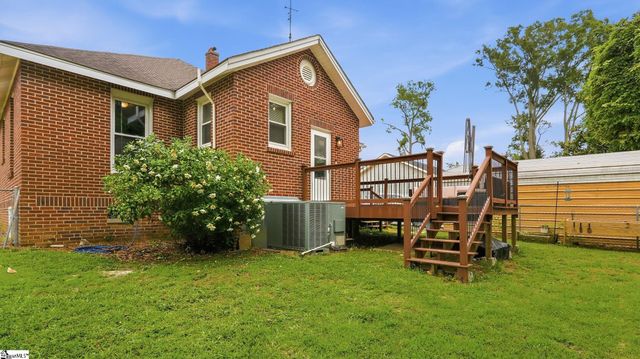 429 Grove Street, Greenwood, SC 29646