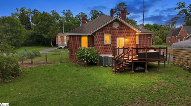 429 Grove Street, Greenwood, SC 29646