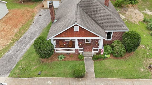 429 Grove Street, Greenwood, SC 29646