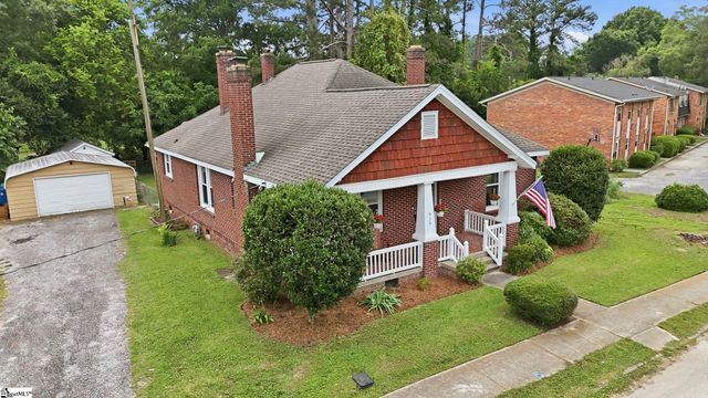 429 Grove Street, Greenwood, SC 29646
