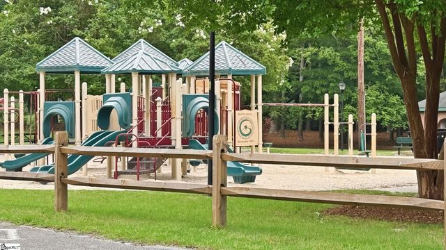 429 Grove Street, Greenwood, SC 29646