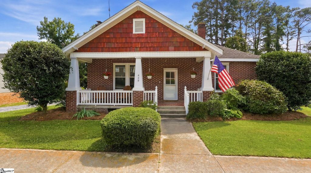 429 Grove Street, Greenwood, SC 29646