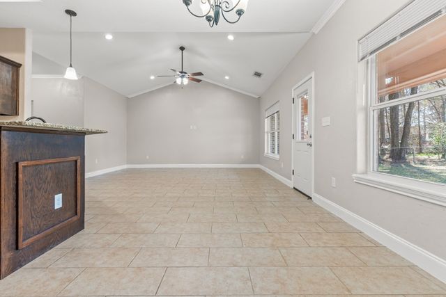 810 Alexander Road, Mt Pleasant, TX 75455